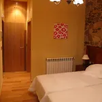 Casa De Caldelas 2* カストロ・カルデーラス
