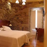 Casa De Caldelas ホテル カストロ・カルデーラス