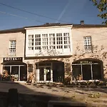 ホテル Casa De Caldelas 2*