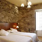 Casa De Caldelas