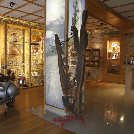 Casa De Caldelas 2* Castro Caldelas