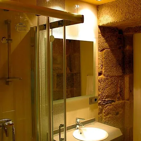 ホテル Casa De Caldelas 2*
